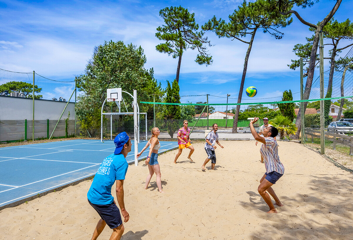 2024_slider_marina_landes_beach_volley-66755044.jpg