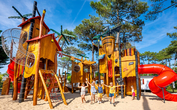 slider-02-marina-landes-aire-de-jeux-fr-85016526_0.jpg
